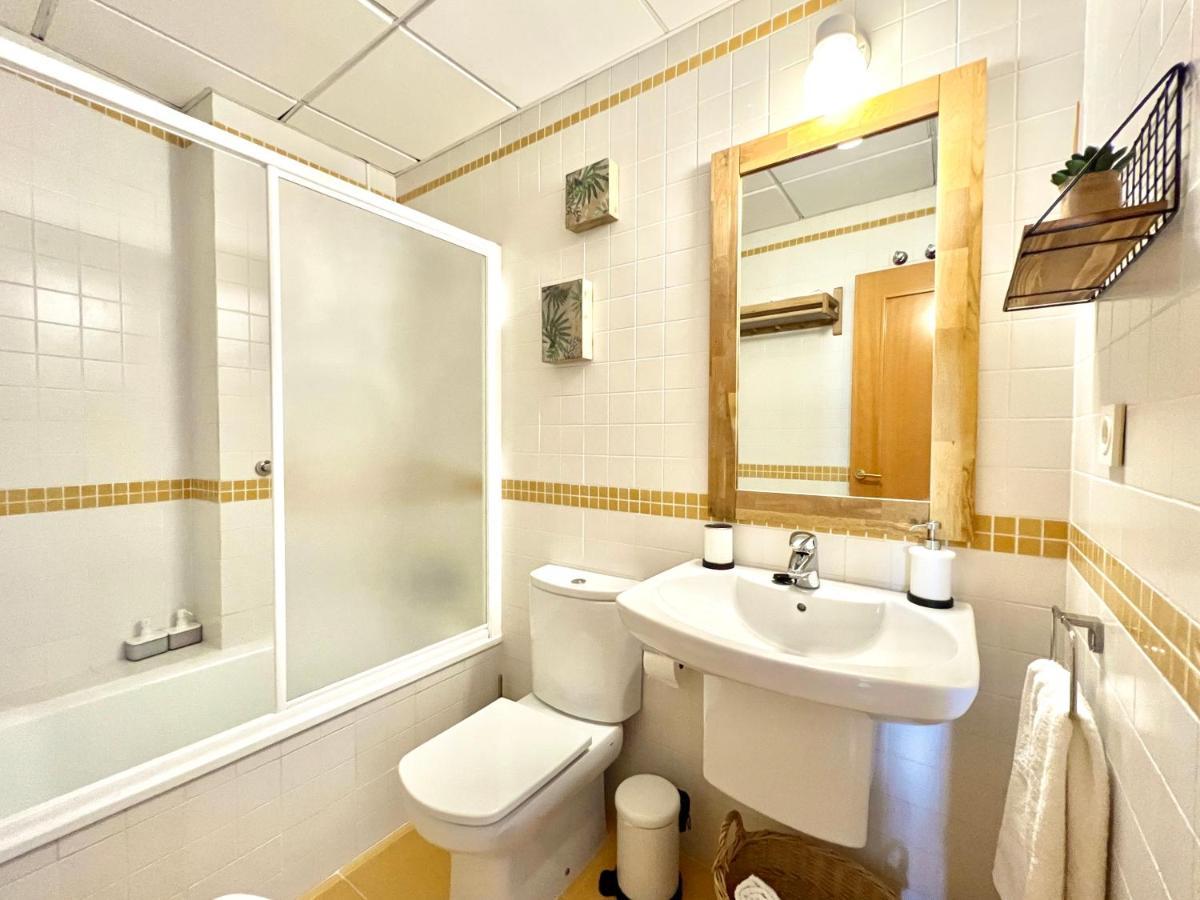 Teodosio Apartment Free Parking & Central Ac Sevilla Dış mekan fotoğraf