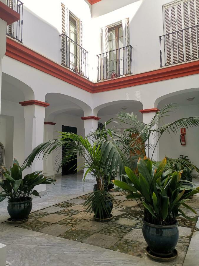 Teodosio Apartment Free Parking & Central Ac Sevilla Dış mekan fotoğraf